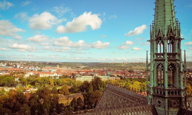 PRAGUE – @odetteslens