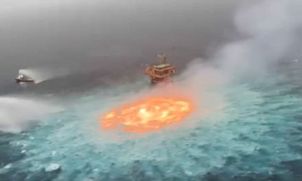 Gas leak from an underwater pipeline in Mexico