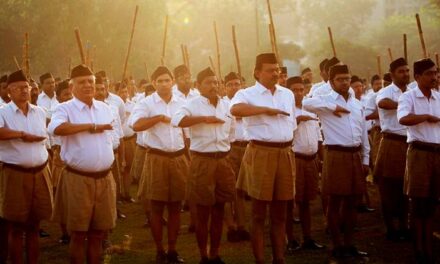 Scrapped an old ban that restrict govt employees to join RSS